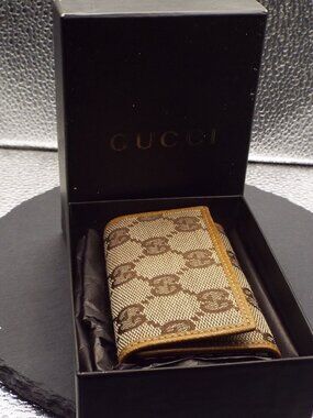 *NIB* GUCCI LOGO MONOGRAM TAN & BROWN KEY HOLDER & CARD CASE OD